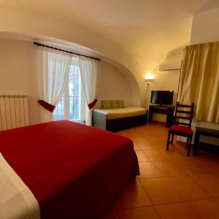 Borgo Belvedere Bed and Breakfast Napels Buitenkant foto