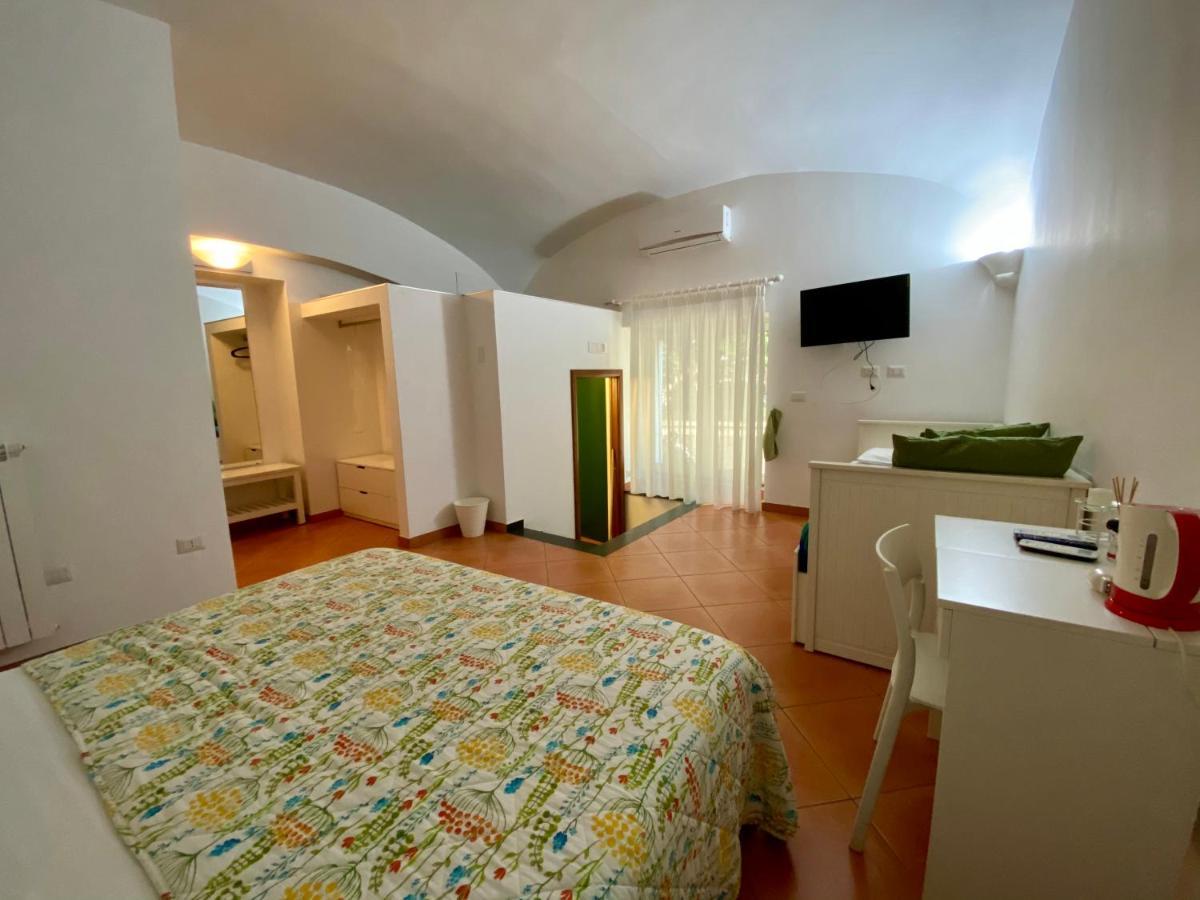 Borgo Belvedere Bed and Breakfast Napels Buitenkant foto