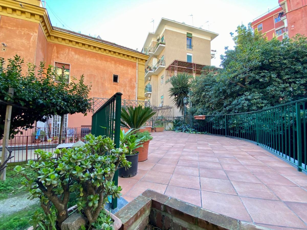 Borgo Belvedere Bed and Breakfast Napels Buitenkant foto