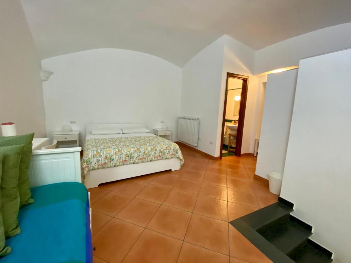 Borgo Belvedere Bed and Breakfast Napels Buitenkant foto